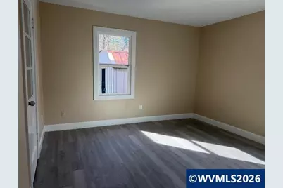 1075 Shipping St NE, Salem, OR 97301 - Photo 21