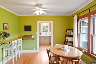 424 S 3rd St, Silverton, OR 97381 - Photo 9