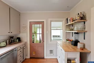 424 S 3rd St, Silverton, OR 97381 - Photo 15