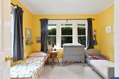 424 S 3rd St, Silverton, OR 97381 - Photo 25