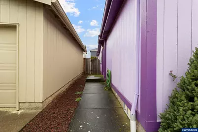 483 Rye St #18, Woodburn, OR 97071 - Photo 3