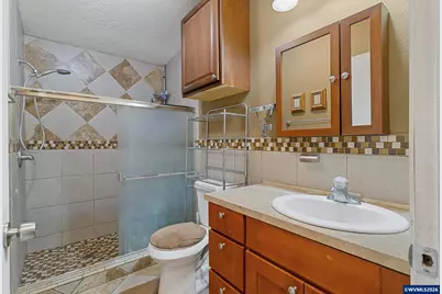 483 Rye St #18, Woodburn, OR 97071 - Photo 31