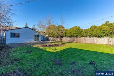 1425 Calapooia St SW, Albany, OR 97321 - Photo 31