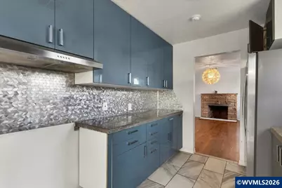 1425 Calapooia St SW, Albany, OR 97321 - Photo 11