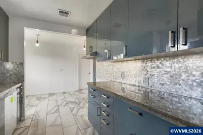 1425 Calapooia St SW, Albany, OR 97321 - Photo 9