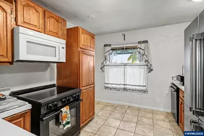 2340 Liberty St NE, Salem, OR 97301 - Photo 11