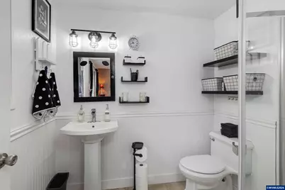 18430 SW Broad Oak Bl, Aloha, OR 97007 - Photo 13