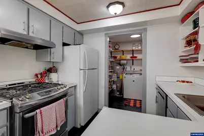 18430 SW Broad Oak Bl, Aloha, OR 97007 - Photo 21