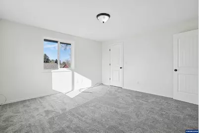 495 Angelee Ct, Lebanon, OR 97355 - Photo 27