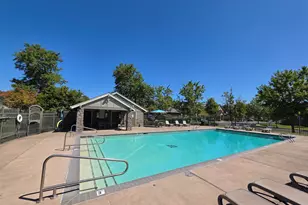 462 Turnberry Ave, Woodburn, OR 97071 - Photo 45