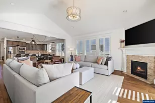 462 Turnberry Ave, Woodburn, OR 97071 - Photo 17