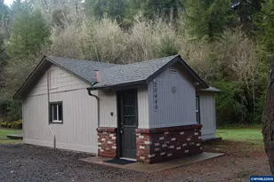 20446 Abiqua Rd NE, Scotts Mills, OR 97375 - Photo 1
