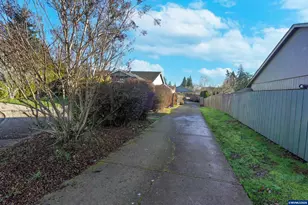 5154 Courtlyn St NE, Keizer, OR 97303 - Photo 39