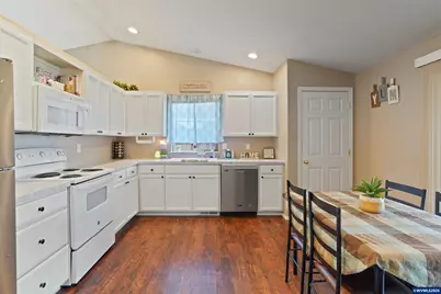 5154 Courtlyn St NE, Keizer, OR 97303 - Photo 11