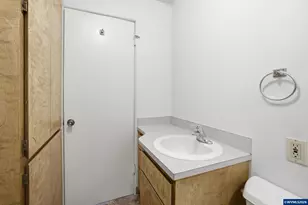 1665 Main St SE, Albany, OR 97322 - Photo 17