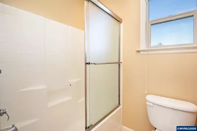 1739 Gemma St NW, Salem, OR 97304 - Photo 33