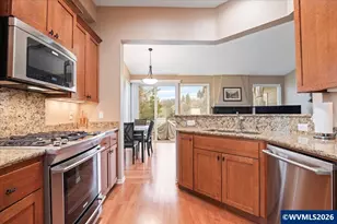 548 Inverness Dr SE, Salem, OR 97306 - Photo 15