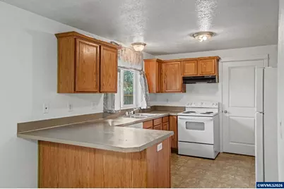 4973 Dixie Av NE, Salem, OR 97301 - Photo 11