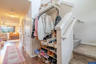 4129 Winners Cir Ave SE, Albany, OR 97322 - Photo 7