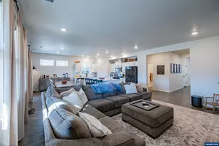 2275 Halter Dr, Woodburn, OR 97071 - Photo 7