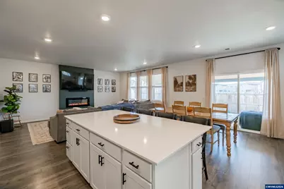 2275 Halter Dr, Woodburn, OR 97071 - Photo 11