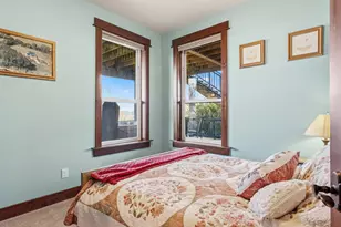 7118 Grandview Ave, Scotts Mills, OR 97375 - Photo 41