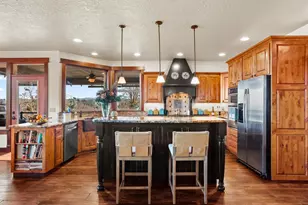 7118 Grandview Ave, Scotts Mills, OR 97375 - Photo 21