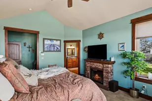 7118 Grandview Ave, Scotts Mills, OR 97375 - Photo 31