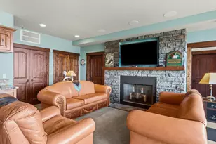 7118 Grandview Ave, Scotts Mills, OR 97375 - Photo 39