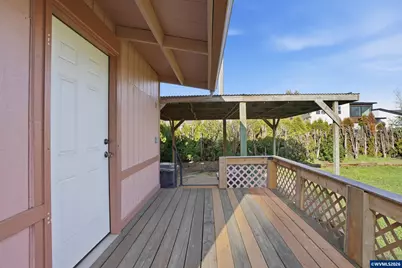 108 W 1st St, Canby, OR 97013 - Photo 21