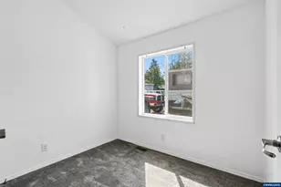 1530 Tamarack St, Sweet Home, OR 97386 - Photo 21