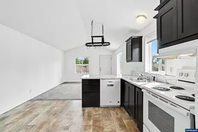 1530 Tamarack #11 St, Sweet Home, OR 97386 - Photo 15