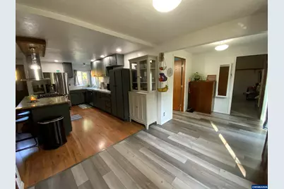 414 Boone SE Rd, Salem, OR 97306 - Photo 11