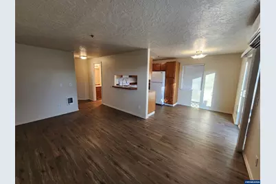 1894 Clay (1892, 1890, 1894) St SE, Albany, OR 97322 - Photo 9