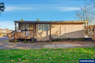 2010 SE 3rd St, Corvallis, OR 97333 - Photo 3