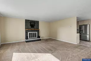 208 44th Ave NE, Salem, OR 97317 - Photo 9