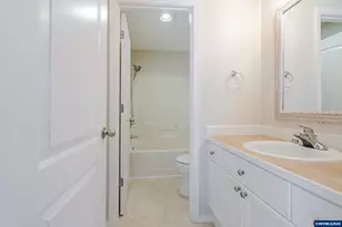 3804 Goldfish Farm Rd SE, Albany, OR 97322 - Photo 19