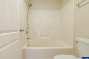 3804 Goldfish Farm Rd SE, Albany, OR 97322 - Photo 21