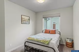 215 Walnut St, Mount Angel, OR 97362 - Photo 17