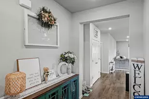 215 Walnut St, Mount Angel, OR 97362 - Photo 5