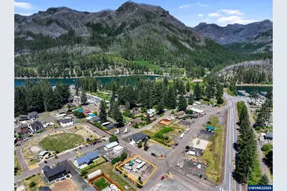 100 Detroit Av S, Detroit, OR 97342 - Photo 3