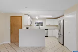 1115 NW Green Acres Lp, Albany, OR 97321 - Photo 13