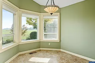 736 SE St Andrews Ln, Dallas, OR 97338 - Photo 21