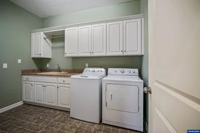 736 SE St Andrews Ln, Dallas, OR 97338 - Photo 15