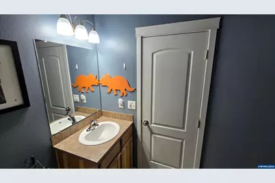 1840 Lyon St SW, Albany, OR 97322 - Photo 31