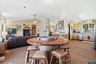 1110 Reuben Boise Rd, Dallas, OR 97338 - Photo 11