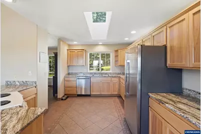 1110 Reuben Boise Rd, Dallas, OR 97338 - Photo 15