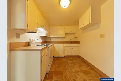 1635 NW Division St, Corvallis, OR 97330 - Photo 5