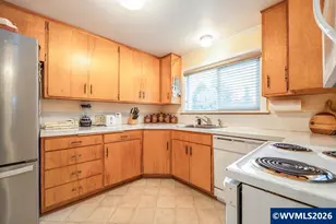 190 Hunsaker Ln, Eugene, OR 97404 - Photo 15