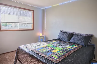 268 Dorcas Dr N, Keizer, OR 97303 - Photo 23